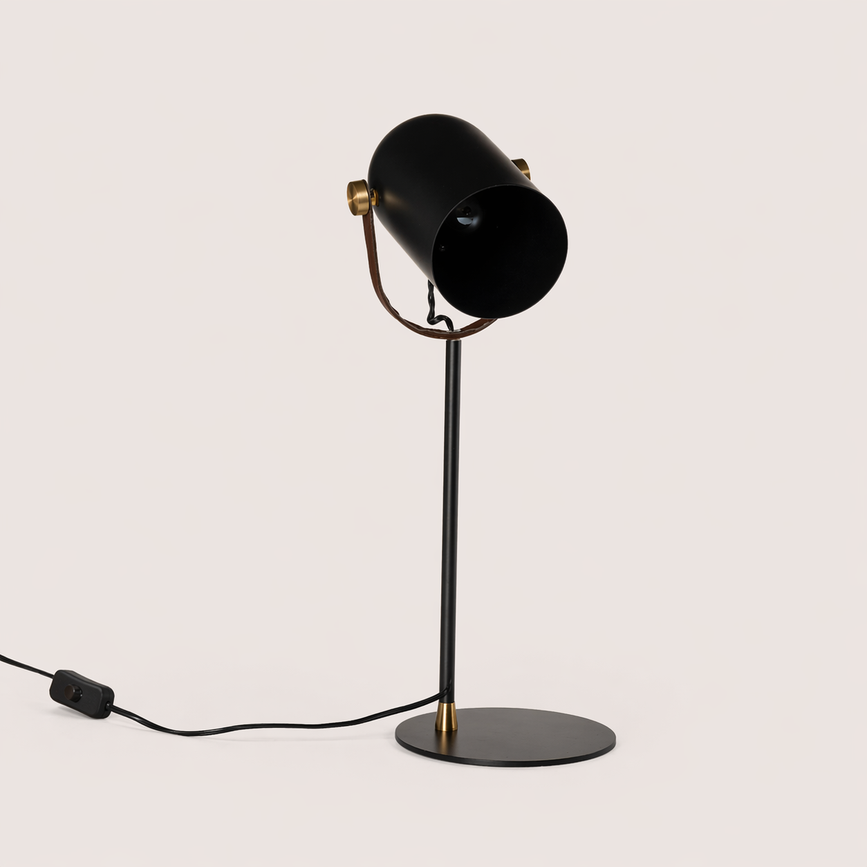 Candeeiro de mesa LLUC preto
